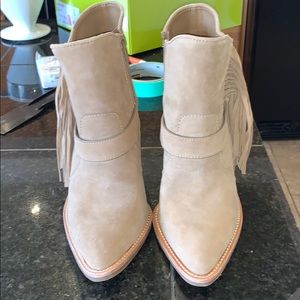 NWT brown booties
